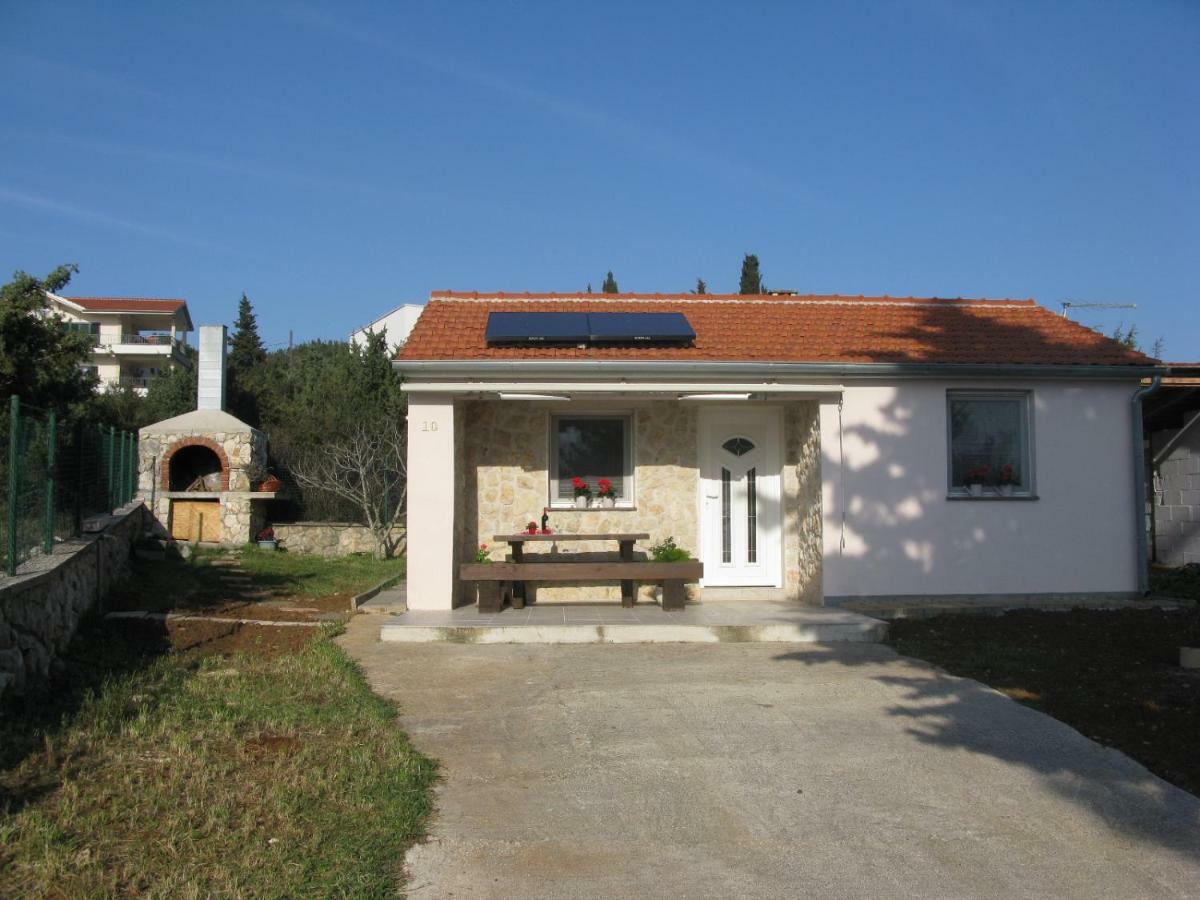 Villa Kuca Za Odmor Tomic Zadar Exterior foto