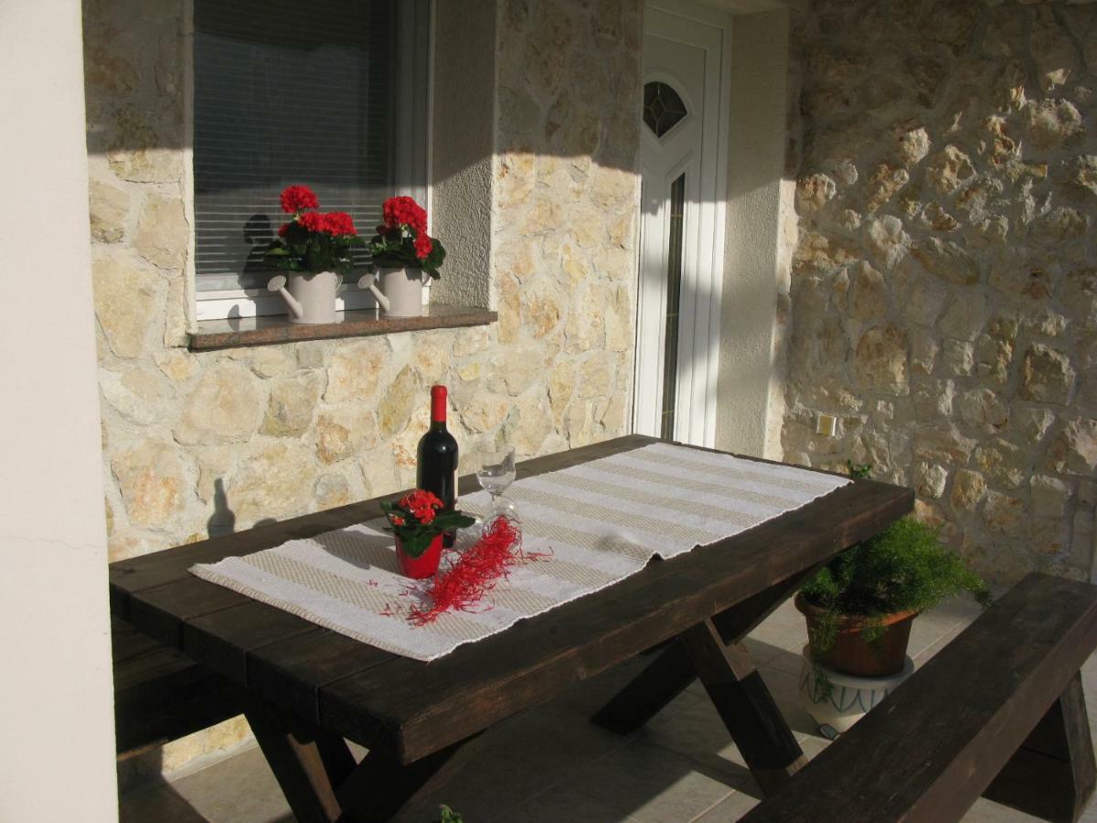 Villa Kuca Za Odmor Tomic Zadar Exterior foto